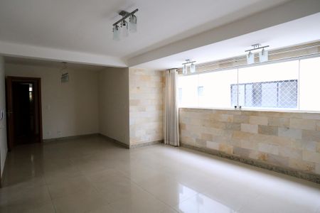 Sala de apartamento à venda com 3 quartos, 112m² em Sagrada Família, Belo Horizonte