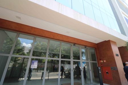 Apartamento para alugar com 73m², 2 quartos e 1 vagaFachada