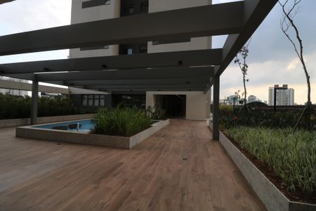 Apartamento para alugar com 73m², 2 quartos e 1 vagaÁrea comum