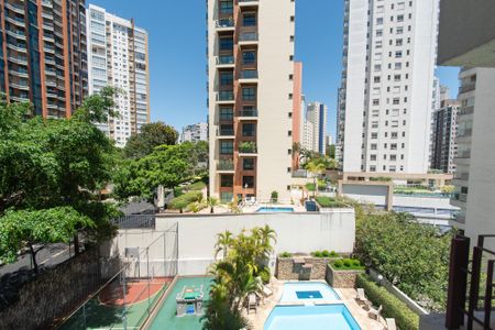 Apartamento para alugar com 147m², 3 quartos e 2 vagasVista do quarto 2