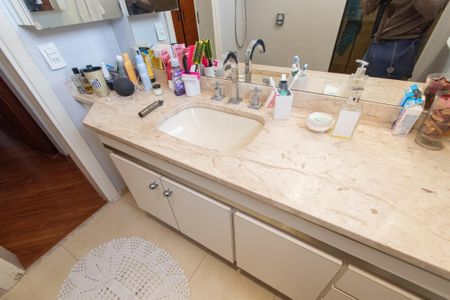 Apartamento para alugar com 147m², 3 quartos e 2 vagasBanheiro da suíte