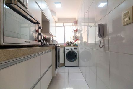 Apartamento à venda com 53m², 3 quartos e sem vagaCozinha e Área de Serviço