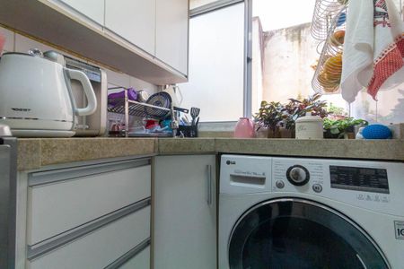 Apartamento à venda com 53m², 3 quartos e sem vagaCozinha e Área de Serviço