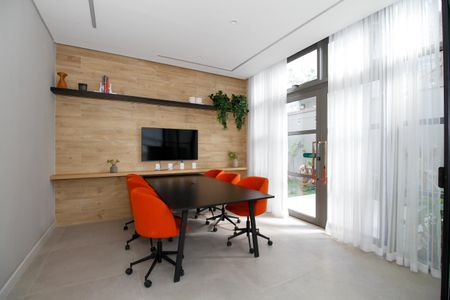 Studio para alugar com 26m², 1 quarto e sem vaga Studio para alugar com 26m², 1 quarto e sem vagaÁrea Comum - Sala de Reunião