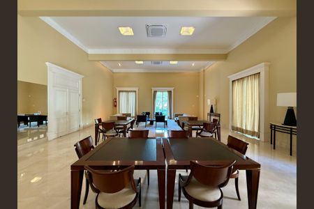 Apartamento para alugar com 387m², 4 quartos e 5 vagas Apartamento para alugar com 387m², 4 quartos e 5 vagasÁrea comum - Salão de Festas
