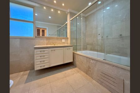 Apartamento para alugar com 387m², 4 quartos e 5 vagas Apartamento para alugar com 387m², 4 quartos e 5 vagasBanheiro 1 Suíte 4