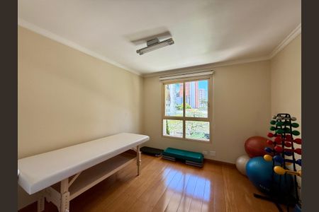 Apartamento para alugar com 387m², 4 quartos e 5 vagas Apartamento para alugar com 387m², 4 quartos e 5 vagasPilates