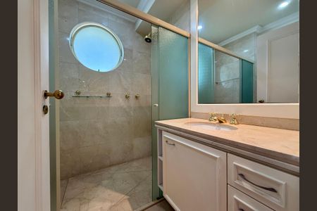 Apartamento para alugar com 387m², 4 quartos e 5 vagas Apartamento para alugar com 387m², 4 quartos e 5 vagasBanheiro Suíte 1