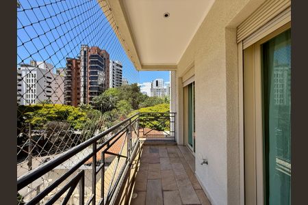 Apartamento para alugar com 387m², 4 quartos e 5 vagas Apartamento para alugar com 387m², 4 quartos e 5 vagasSacada Suíte 3 e 4