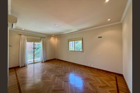 Apartamento para alugar com 387m², 4 quartos e 5 vagas Apartamento para alugar com 387m², 4 quartos e 5 vagasSuíte 4