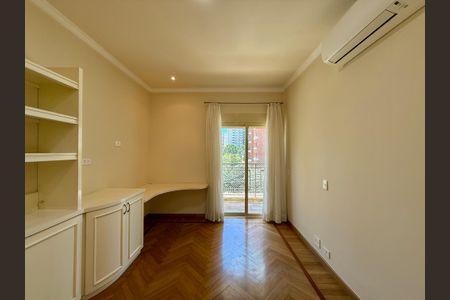 Apartamento para alugar com 387m², 4 quartos e 5 vagas Apartamento para alugar com 387m², 4 quartos e 5 vagasSuíte 3