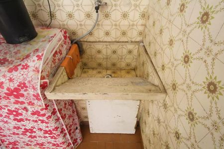 Casa à venda com 130m², 2 quartos e 2 vagas Casa à venda com 130m², 2 quartos e 2 vagasÁrea de Serviço