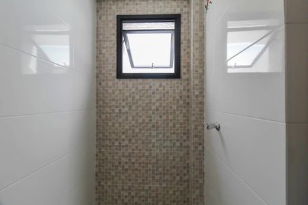 Apartamento à venda com 59m², 2 quartos e sem vaga Apartamento à venda com 59m², 2 quartos e sem vagaBanheiro