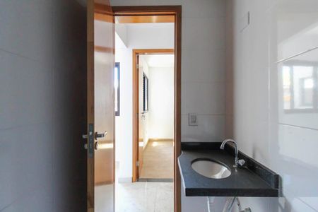 Apartamento à venda com 54m², 2 quartos e sem vaga Apartamento à venda com 54m², 2 quartos e sem vagaBanheiro