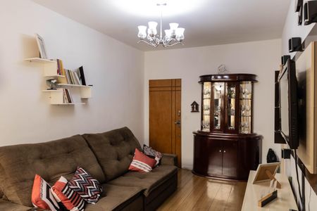 Sala de apartamento à venda com 3 quartos, 84m² em Padre Eustáquio, Belo Horizonte