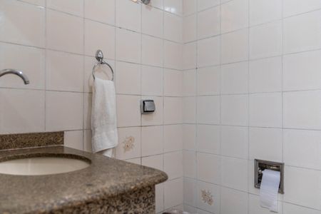 Apartamento à venda com 84m², 3 quartos e 1 vaga Apartamento à venda com 84m², 3 quartos e 1 vagaBanheiro Social