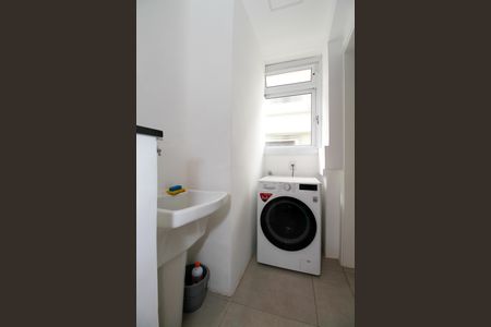 Apartamento para alugar com 79m², 2 quartos e 1 vaga Apartamento para alugar com 79m², 2 quartos e 1 vagaÁrea de Serviço