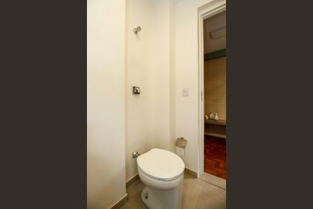 Apartamento para alugar com 79m², 2 quartos e 1 vaga Apartamento para alugar com 79m², 2 quartos e 1 vagaBanheiro 1