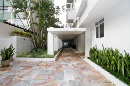 Apartamento para alugar com 79m², 2 quartos e 1 vaga Apartamento para alugar com 79m², 2 quartos e 1 vagaÁrea Comum - Jardim