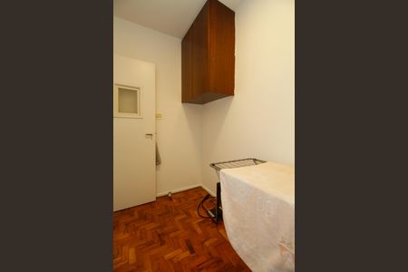 Apartamento para alugar com 79m², 2 quartos e 1 vaga Apartamento para alugar com 79m², 2 quartos e 1 vagaQuarto de Serviço