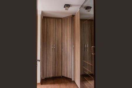 Closet de apartamento para alugar com 3 quartos, 106m² em Buritis, Belo Horizonte
