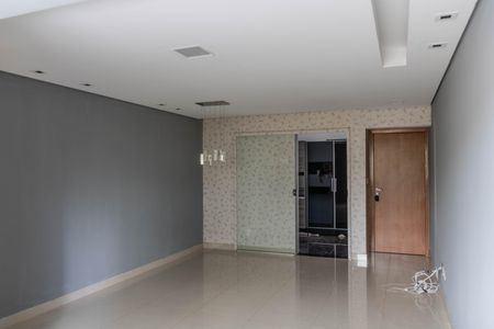 Sala de apartamento para alugar com 3 quartos, 106m² em Buritis, Belo Horizonte