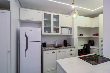 Apartamento para alugar com 31m², 1 quarto e 1 vaga Apartamento para alugar com 31m², 1 quarto e 1 vagaStudio