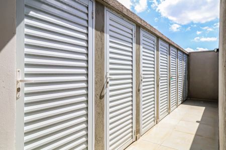 Apartamento para alugar com 31m², 1 quarto e 1 vaga Apartamento para alugar com 31m², 1 quarto e 1 vagaÁrea comum - Deposito