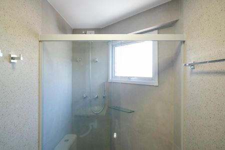 Apartamento à venda com 65m², 2 quartos e 2 vagasBanheiro da suíte 2