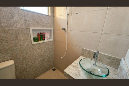 Casa à venda com 141m², 3 quartos e 2 vagas Casa à venda com 141m², 3 quartos e 2 vagasBanheiro da Suíte 2