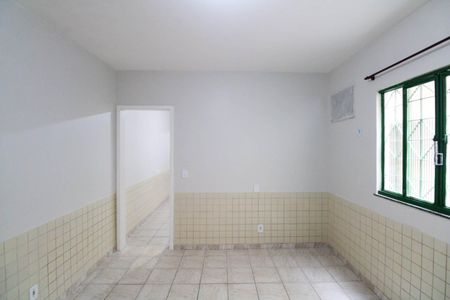 Quarto de casa para alugar com 1 quarto, 40m² em Guaratiba, Rio de Janeiro