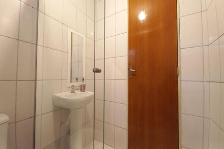 Banheiro de casa para alugar com 1 quarto, 60m² em Vila Joaquim Inacio, Campinas