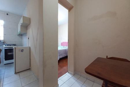 Hall do Quarto  de casa para alugar com 1 quarto, 60m² em Vila Joaquim Inacio, Campinas