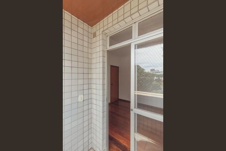 Apartamento à venda com 174m², 4 quartos e 2 vagas Apartamento à venda com 174m², 4 quartos e 2 vagasVaranda da Suite