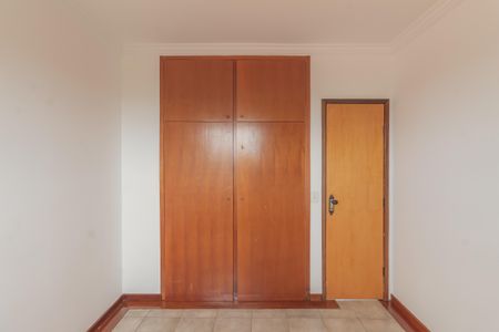 Apartamento à venda com 174m², 4 quartos e 2 vagas Apartamento à venda com 174m², 4 quartos e 2 vagasQuarto 3