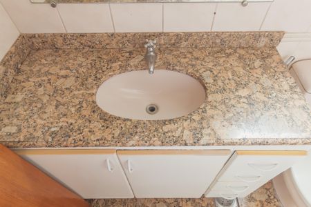 Apartamento à venda com 174m², 4 quartos e 2 vagas Apartamento à venda com 174m², 4 quartos e 2 vagasBanheiro da Suite