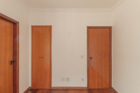 Apartamento à venda com 174m², 4 quartos e 2 vagas Apartamento à venda com 174m², 4 quartos e 2 vagasSuite