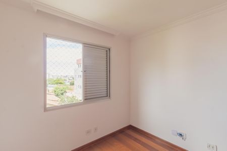 Apartamento à venda com 174m², 4 quartos e 2 vagas Apartamento à venda com 174m², 4 quartos e 2 vagasQuarto 2