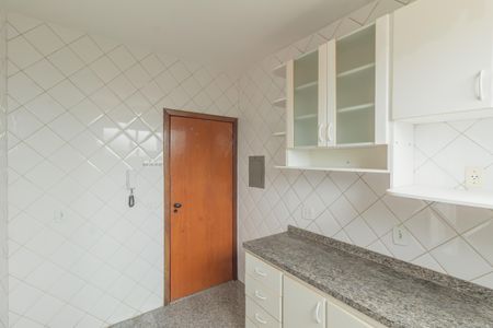 Apartamento à venda com 174m², 4 quartos e 2 vagas Apartamento à venda com 174m², 4 quartos e 2 vagasCozinha