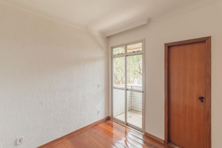 Apartamento à venda com 174m², 4 quartos e 2 vagas Apartamento à venda com 174m², 4 quartos e 2 vagasSuite