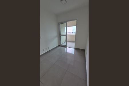 Sala de apartamento para alugar com 3 quartos, 74m² em Vila Sao Sebastiao, Mogi das Cruzes