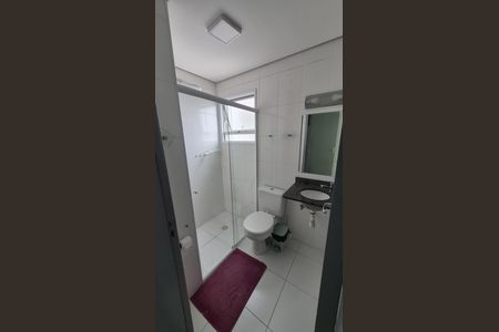 Banheiro de apartamento para alugar com 3 quartos, 74m² em Vila Sao Sebastiao, Mogi das Cruzes