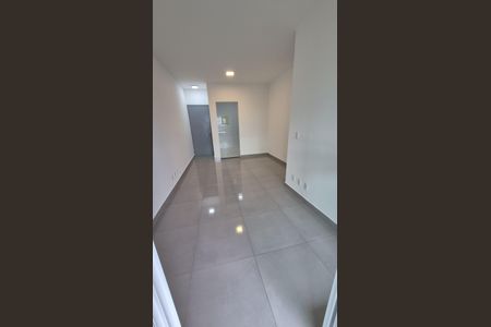 Sala de apartamento para alugar com 3 quartos, 74m² em Vila Sao Sebastiao, Mogi das Cruzes