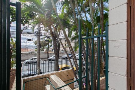 Apartamento para alugar com 72m², 2 quartos e 1 vaga Apartamento para alugar com 72m², 2 quartos e 1 vagaEntrada