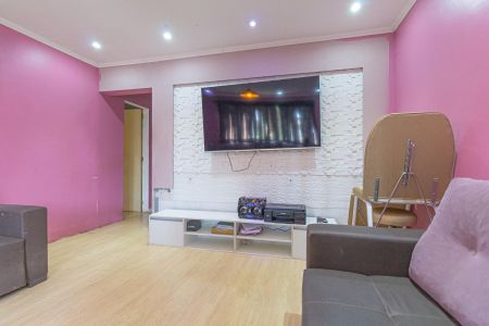 Casa à venda com 112m², 4 quartos e 2 vagasSala