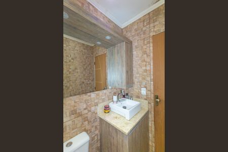 Casa à venda com 112m², 4 quartos e 2 vagasBanheiro