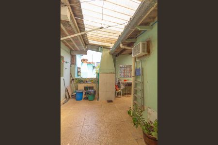 Casa à venda com 112m², 4 quartos e 2 vagasVaranda/Churrasqueira