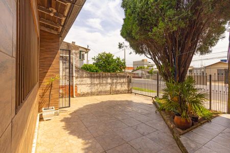 Casa à venda com 112m², 4 quartos e 2 vagasJardim