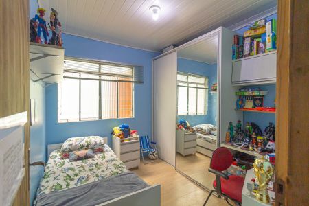 Casa à venda com 112m², 4 quartos e 2 vagasQuarto 2