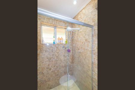 Casa à venda com 112m², 4 quartos e 2 vagasBanheiro